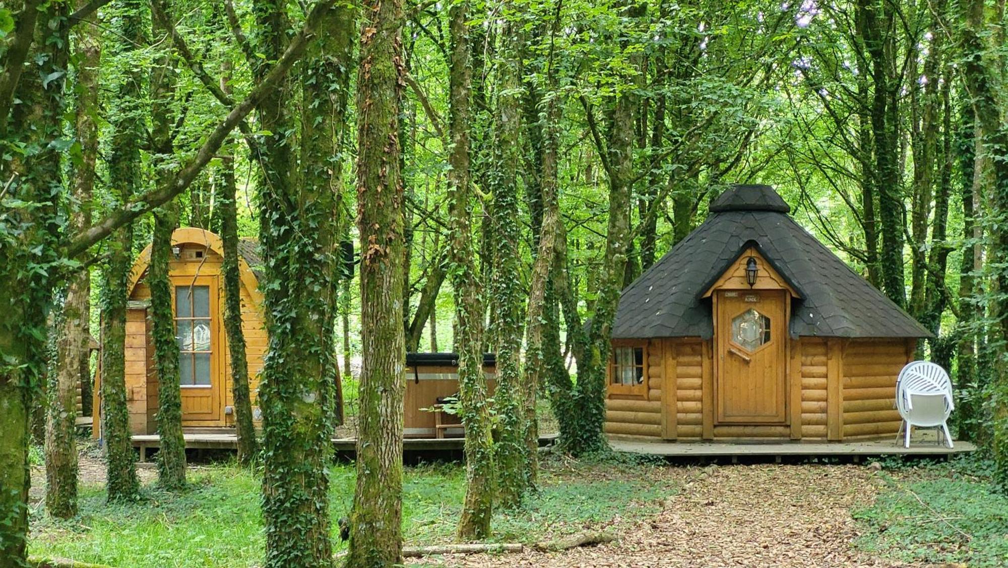 Le Domaine Insolite De Broceliande Paimpont Εξωτερικό φωτογραφία