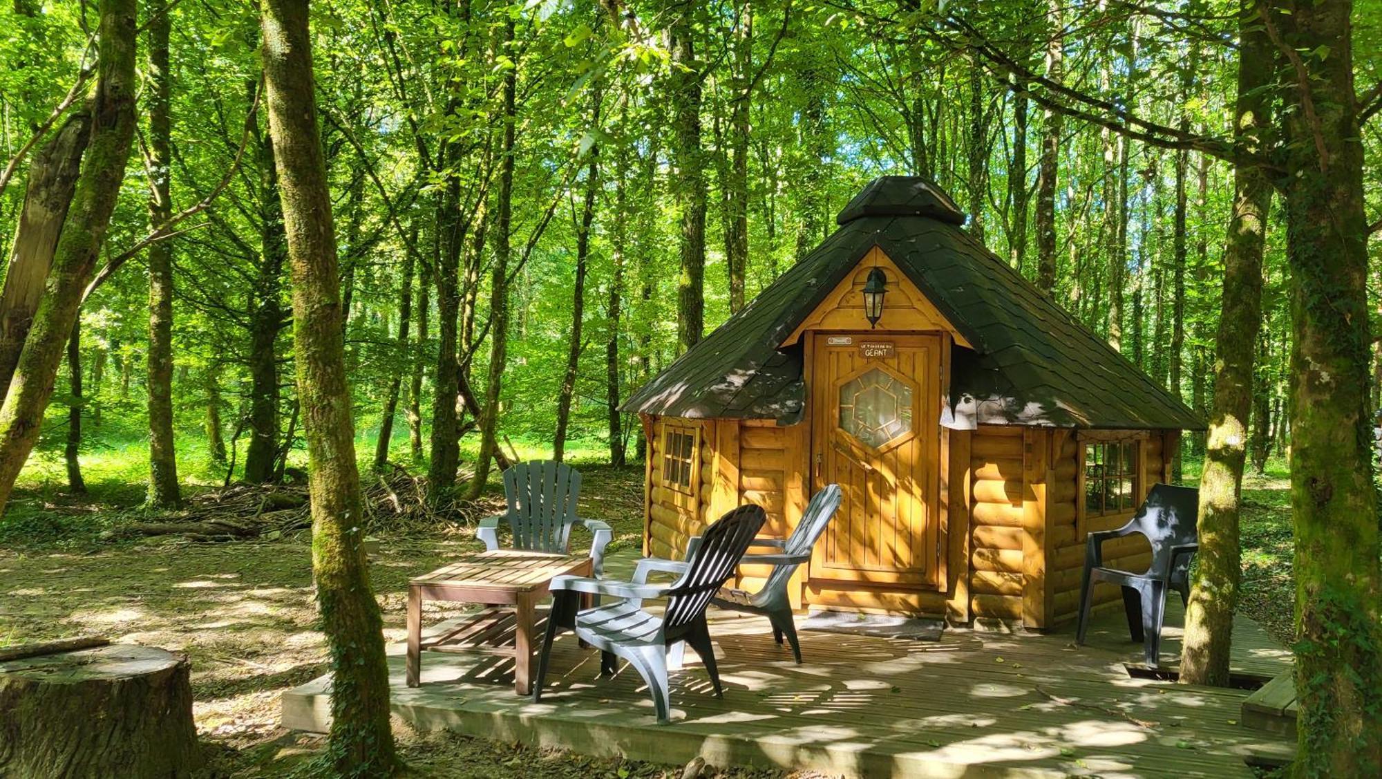 Le Domaine Insolite De Broceliande Paimpont Εξωτερικό φωτογραφία