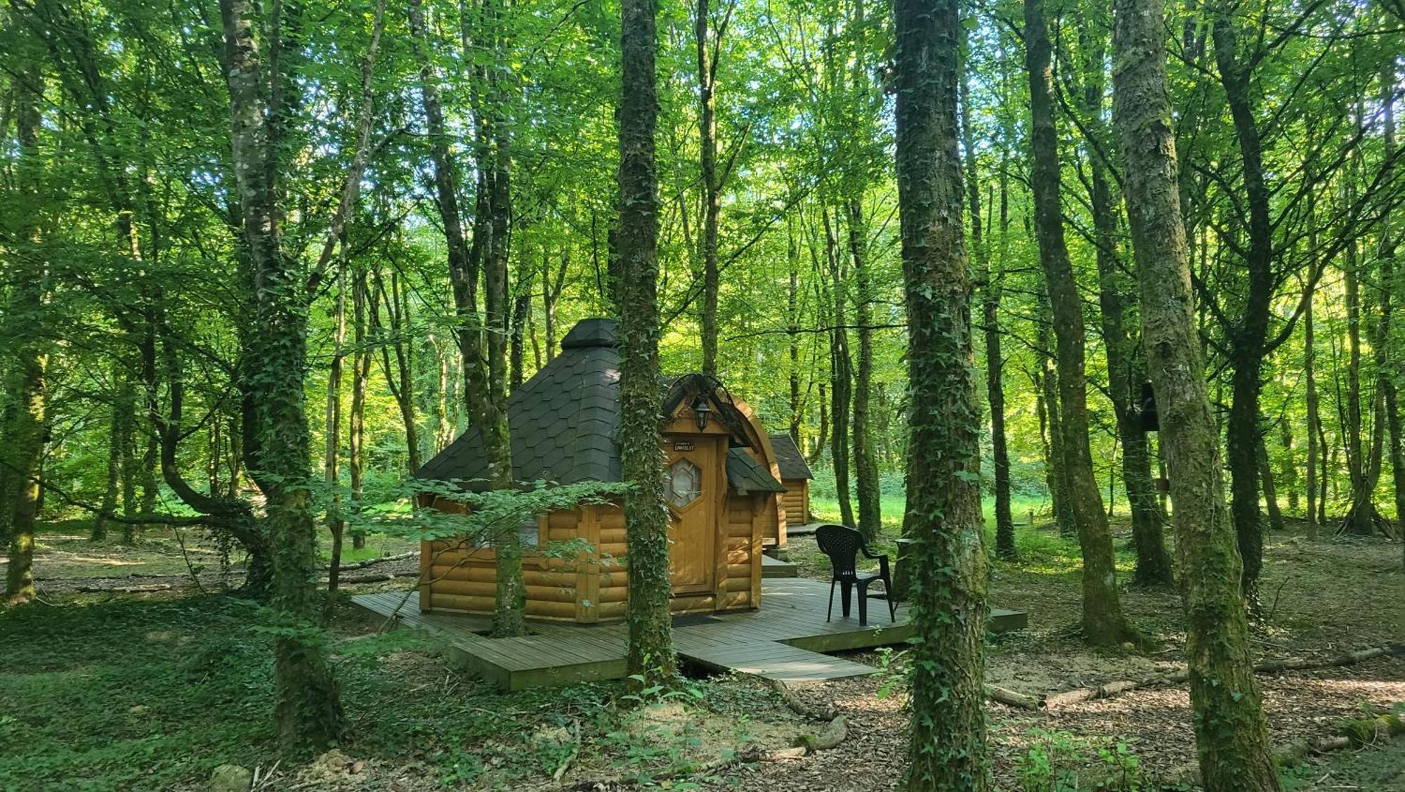 Le Domaine Insolite De Broceliande Paimpont Εξωτερικό φωτογραφία