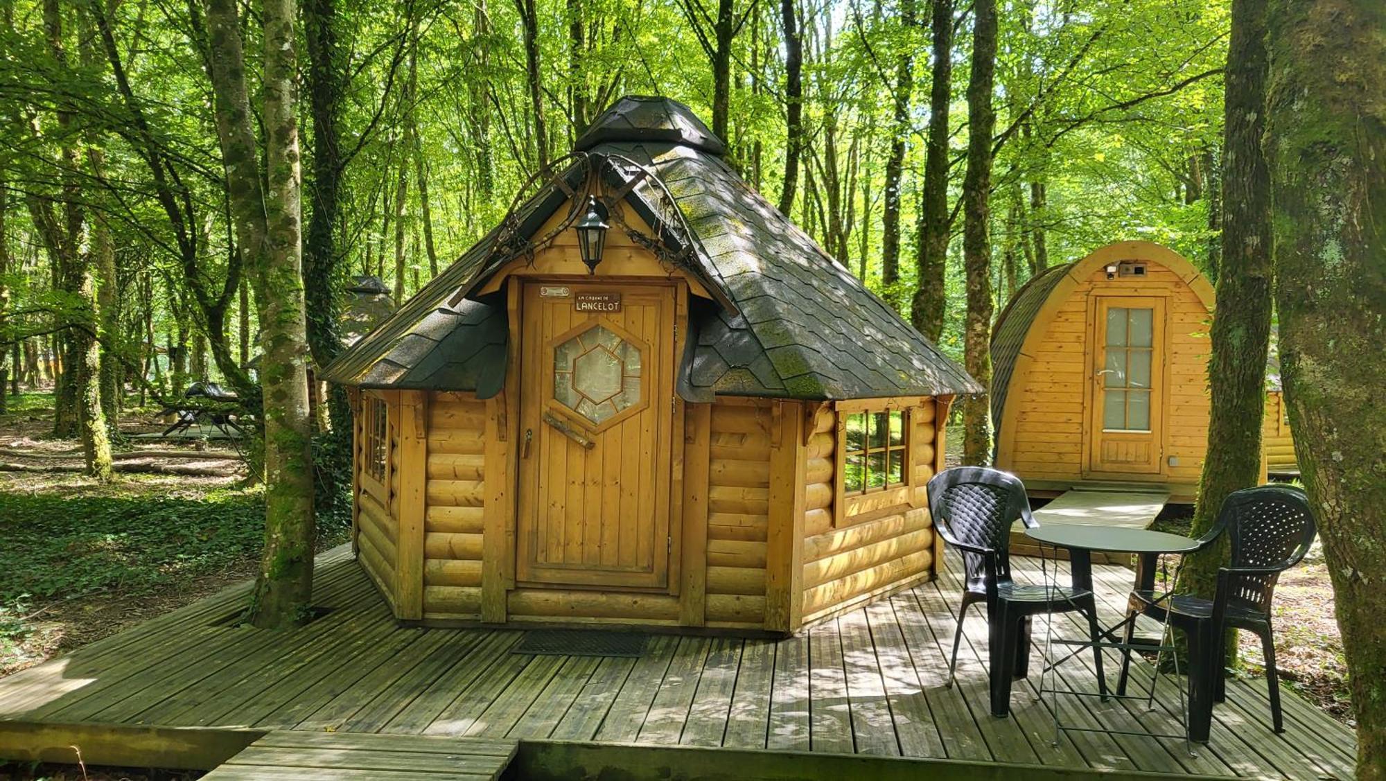 Le Domaine Insolite De Broceliande Paimpont Εξωτερικό φωτογραφία
