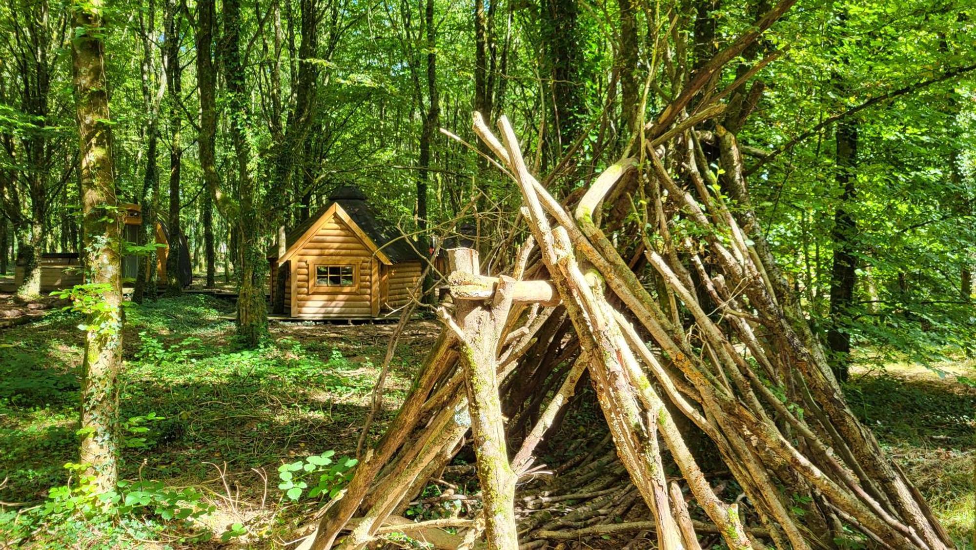 Le Domaine Insolite De Broceliande Paimpont Εξωτερικό φωτογραφία